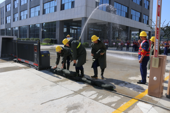 “以‘演’促防 以‘練’備戰(zhàn)”公司保稅區(qū)廠區(qū)開(kāi)展2024年自然災(zāi)害（防臺(tái)風(fēng)、防汛）處置演練活動(dòng)650.png